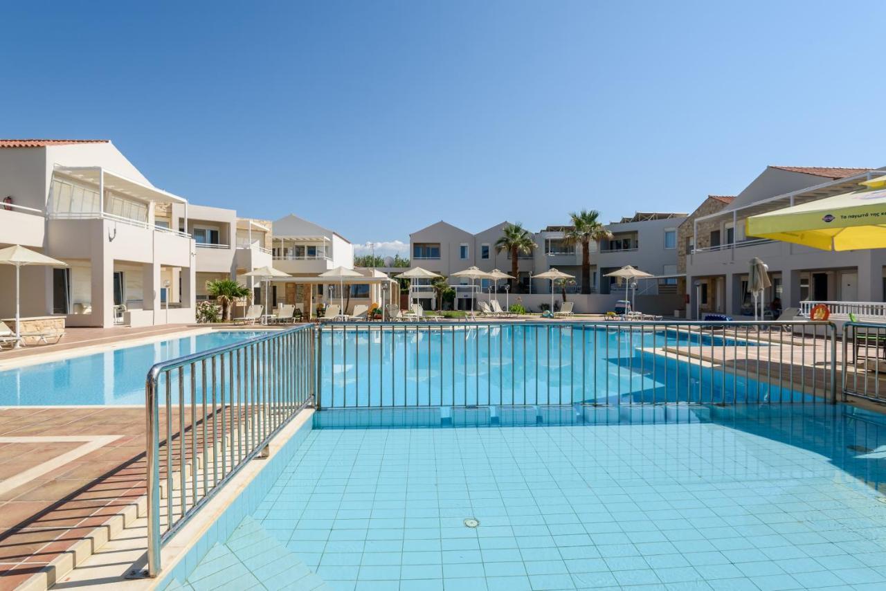 Kostakis Beach Gerani  エクステリア 写真